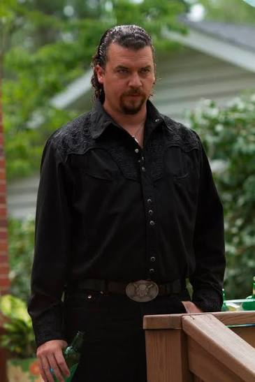 Kenny Powers pointing forward